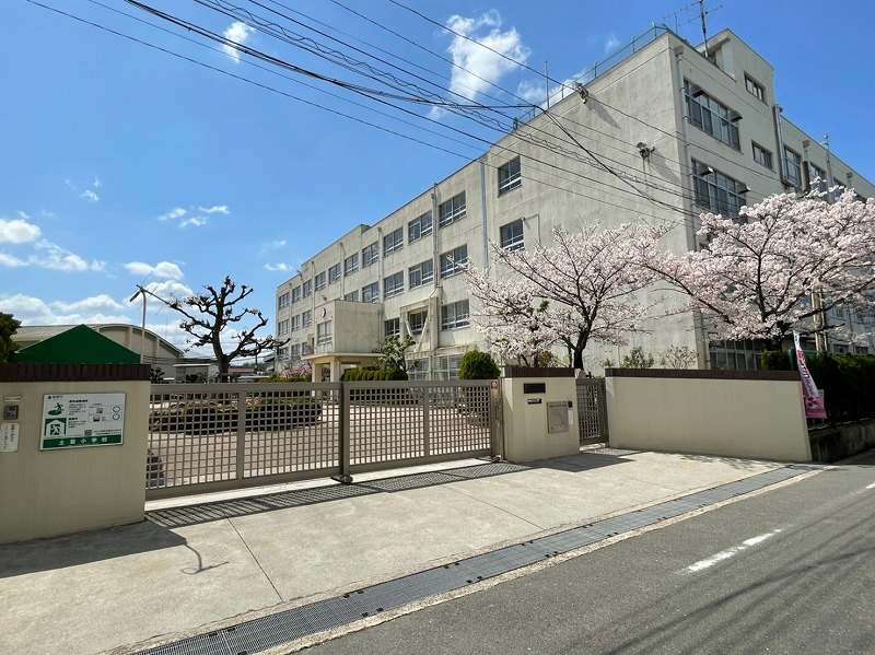 【CASA】ランフォルセ高槻パークガーデン≪LDK25帖超×ワイドスパンバルコニー≫ 高槻市立土室小学校