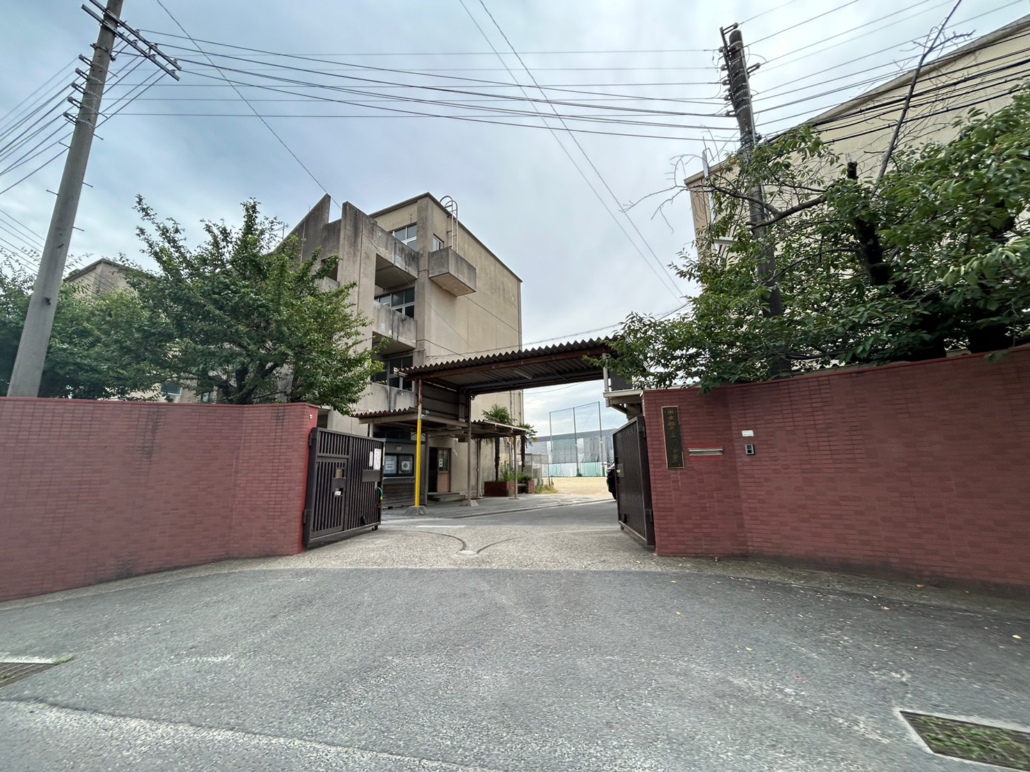 グレース嵐山 京都市立梅津中学校