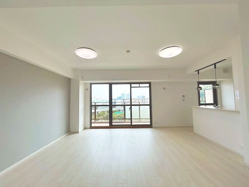 【CASA】アルティプラザ高槻 2025年5月リフォーム済み♪新築気分でお住まいいただけます！