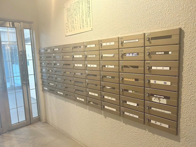 エルパーク西京・大原野 弊社は土地や戸建、マンション等の仲介から新築工事の請負、リフォームまで一社完結できる不動産の何でも屋さんです！物件のご紹介は勿論、住宅ローンのご相談等々お客様のライフスタイルに沿ってご提案いたします。