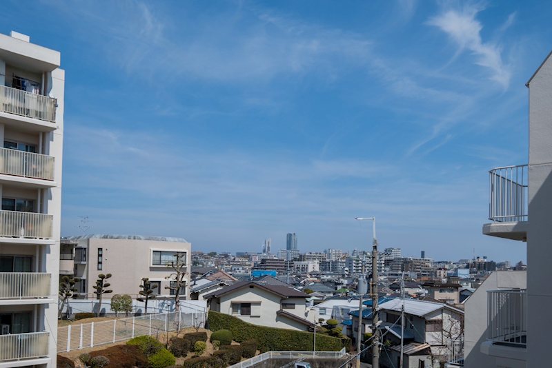 大阪府豊中市上野東１丁目 バルコニーが2面あるので開放感もあります。