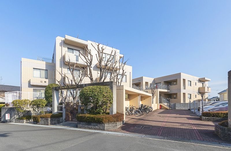 ◆現地写真◆閑静な住宅街に位置しております!