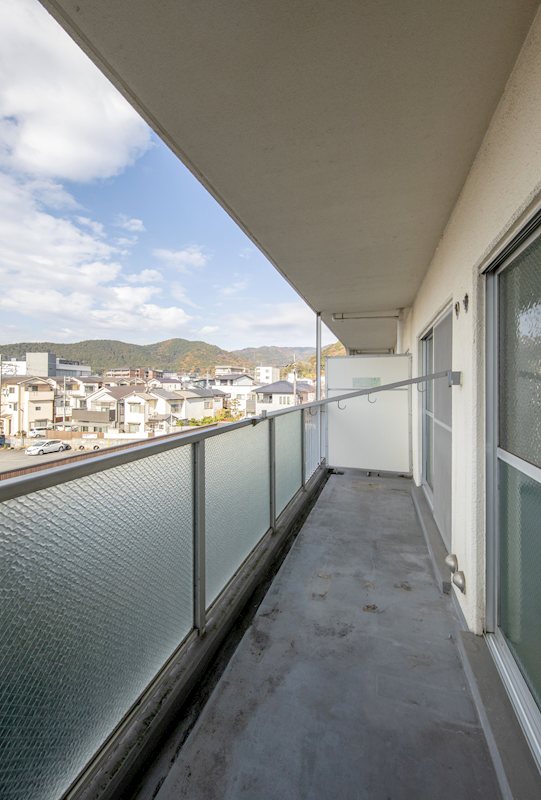 マンハイム山科 現地写真（バルコニー）
