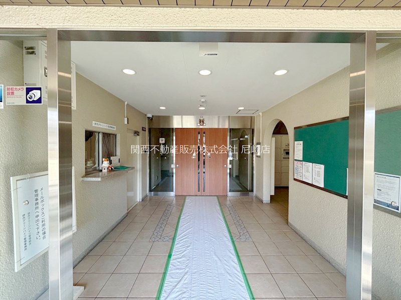 伊丹グリーンハイツ まずは「資料請求(無料)」からお気軽にお問い合わせください！掲載しきれなかったその他の情報をお送りします。