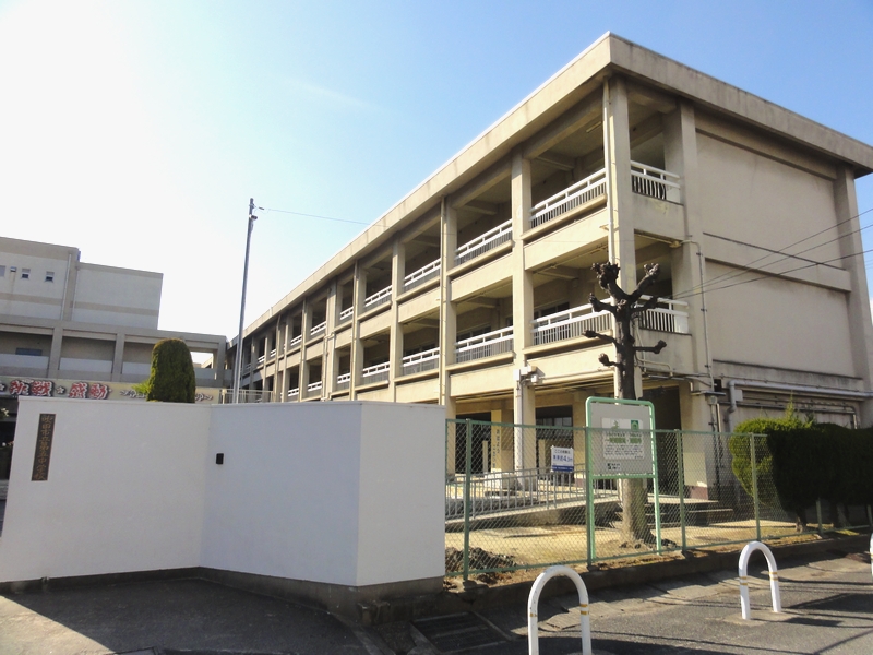 エンゼルハイム吹田東 吹田市立第五中学校