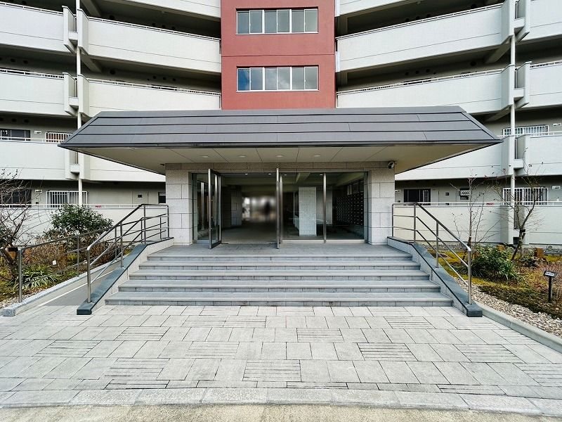 向島ニュータウン第3街区G棟 京都の夏の風物詩「五山の送り火」の際は屋上が解放されます