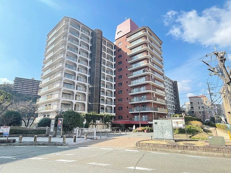 【CASA】ローズハイツ宝塚 駅まで徒歩約3分と利便性の高い立地です♪
