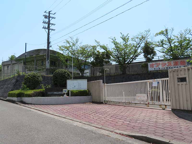 【CASA】ローズハイツ宝塚 宝塚市立御殿山中学校