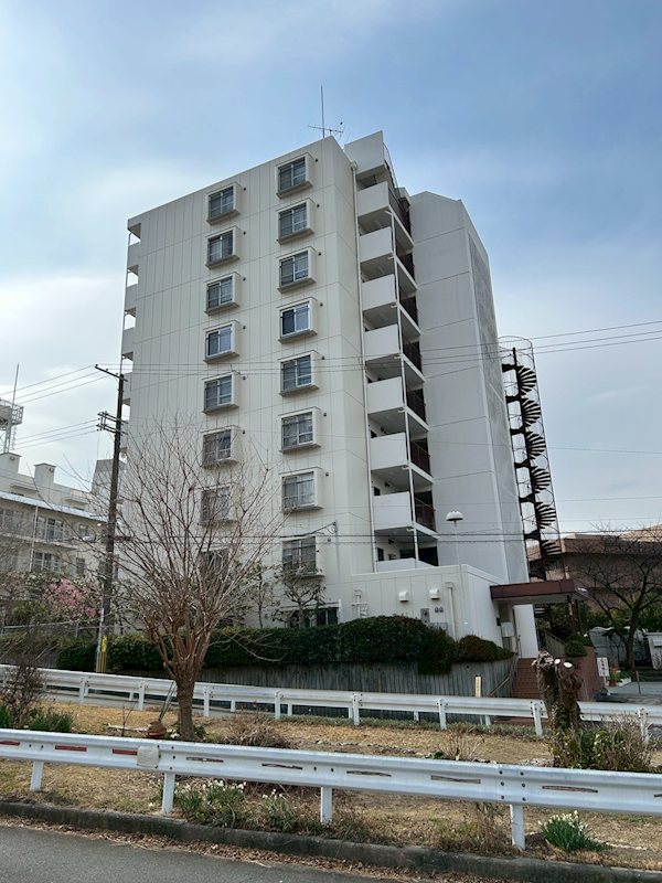 日商岩井第7緑地公園マンション604号室 南向きバルコニーにつき陽当たり・通風良好。