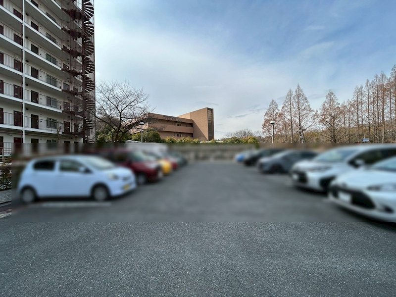 日商岩井第7緑地公園マンション604号室 お客様の条件などをしっかりとおうかがいさせていただき、お家探しのパートナーとしてサポートさせていただきます♪