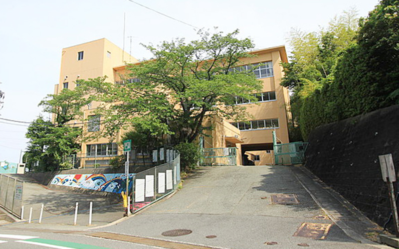 【CASA】ライオンズマンション雲雀丘花屋敷第二 宝塚市立長尾台小学校