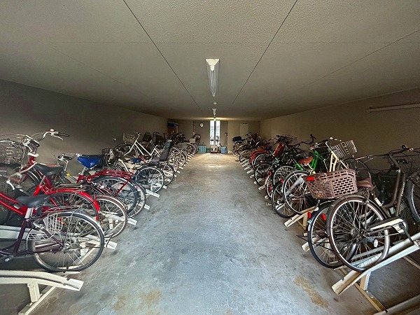 藤和シティホームズ池田井口堂 【駐輪場】駐輪場・バイク置き場・駐車場がございます。空き状況や月額料金につきましてはお問い合わせください。