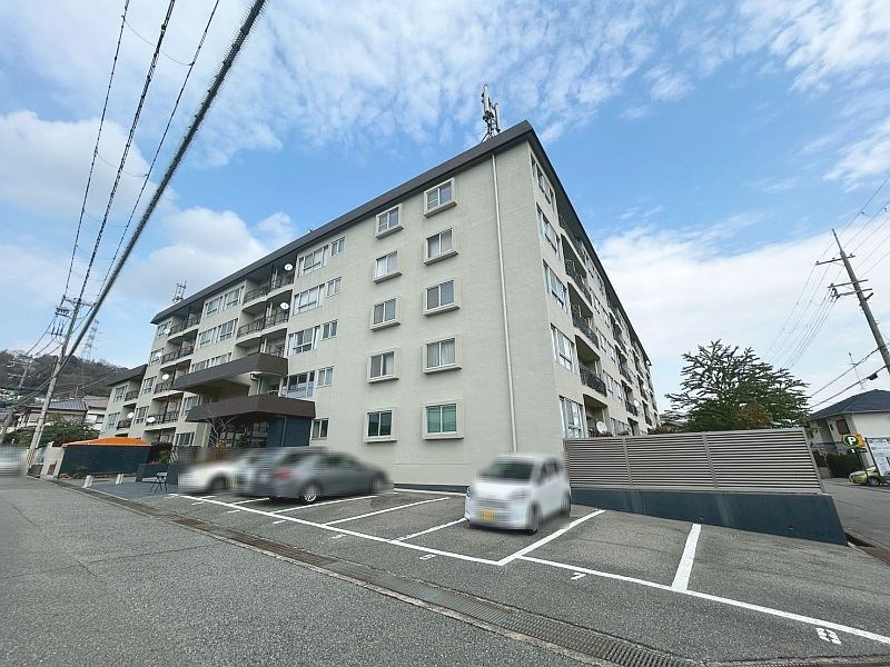 【CASA】宝塚御殿山マンション 空室につき、お客様のご都合に合わせてご内覧可能です♪