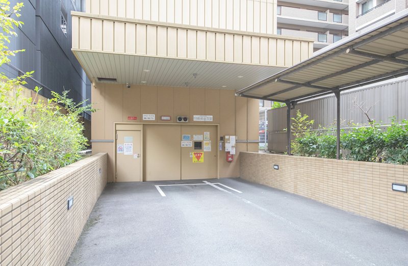 アパガーデンスクエア四条烏丸 2路線利用可！阪急「烏丸」駅徒歩6分・地下鉄「四条」駅徒歩7分。周辺施設も充実の好立地