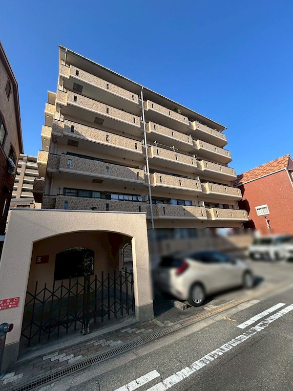 クラウンハイム東淀川2番館 2沿線利用可能のため、通勤通学に便利な立地。