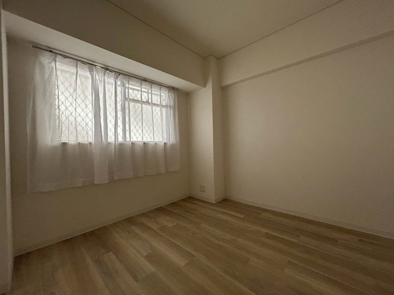 クラウンハイム東淀川2番館 クローゼットつきのため、生活空間をたっぷりとご使用いただけます。