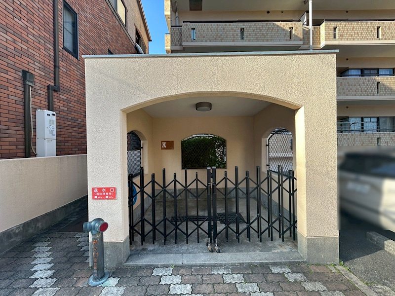 クラウンハイム東淀川2番館 まずは「資料請求（無料）」からお気軽にお問い合わせください！
