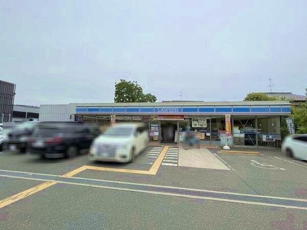 セントラルパレス東豊中 ローソン　東豊中町二丁目店
