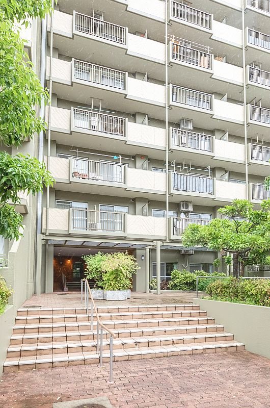 【CASA】ユニライフ山崎4号棟  1階部分につき、階下には住居がないため、生活音を気にせず安心して過ごすことができます。