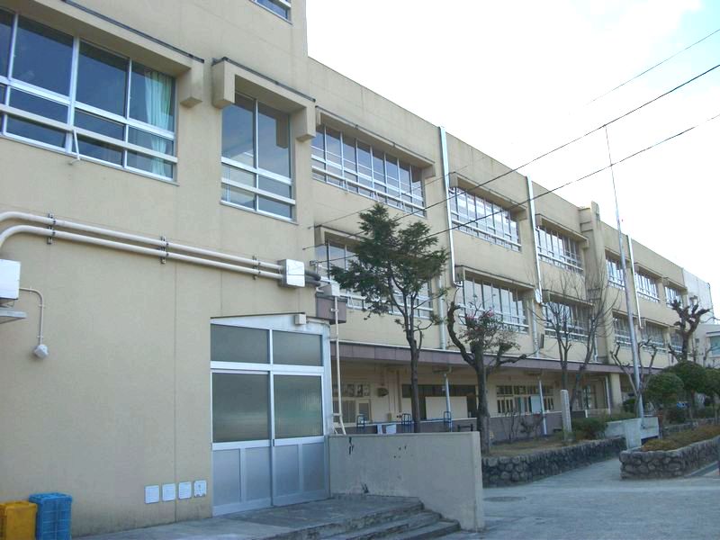 【CASA】カルチェ茨木 茨木市立福井小学校