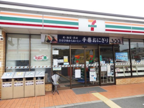 【CASA】カルチェ茨木 セブンイレブン 茨木豊原町店