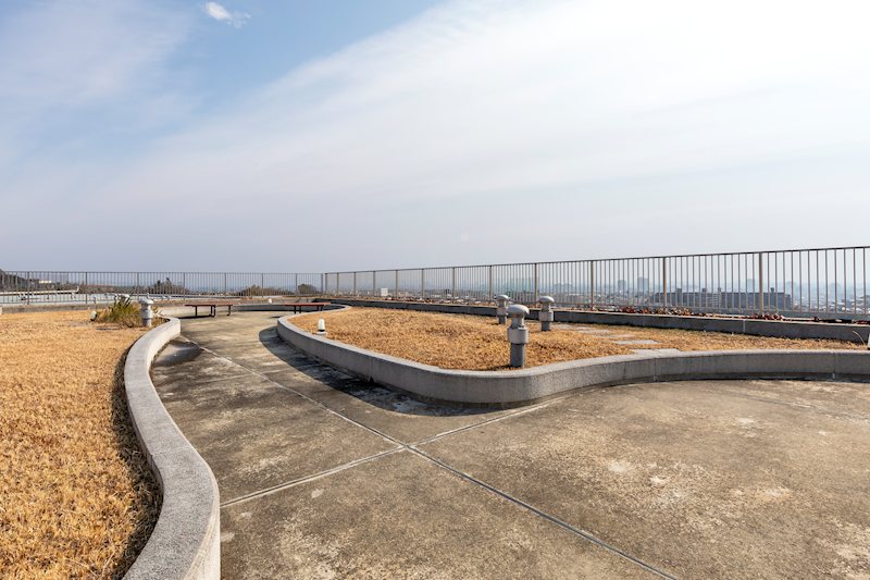 エスリード西宮甲陽園Ⅰ番館ブライト 屋上スペースはご家族やご夫婦時間にオススメです♪