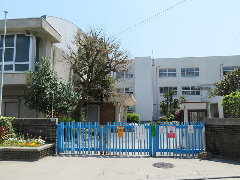 エスリード西宮甲陽園Ⅰ番館ブライト 西宮市立甲陽園小学校