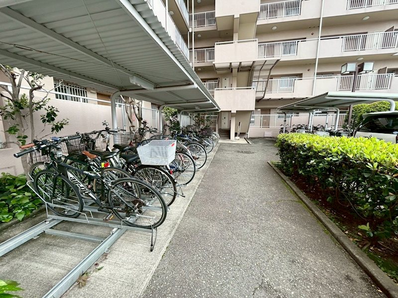 リバーサイドコープ出来島 ちょっとお買い物に出かけるときなどに1台あると便利な自転車。