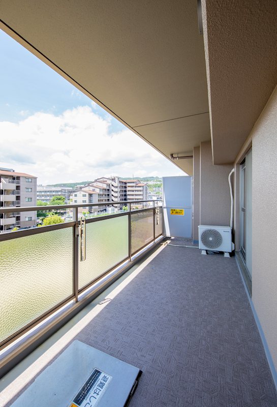 【CASA】ラ・ヴェール宝塚2号棟 日当たり良好なお部屋です！