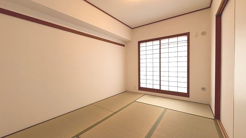 【CASA】プランヴェール高槻阿武山 和室はお子様のお昼寝や、応接室等様々な用途でお使いになられます♪