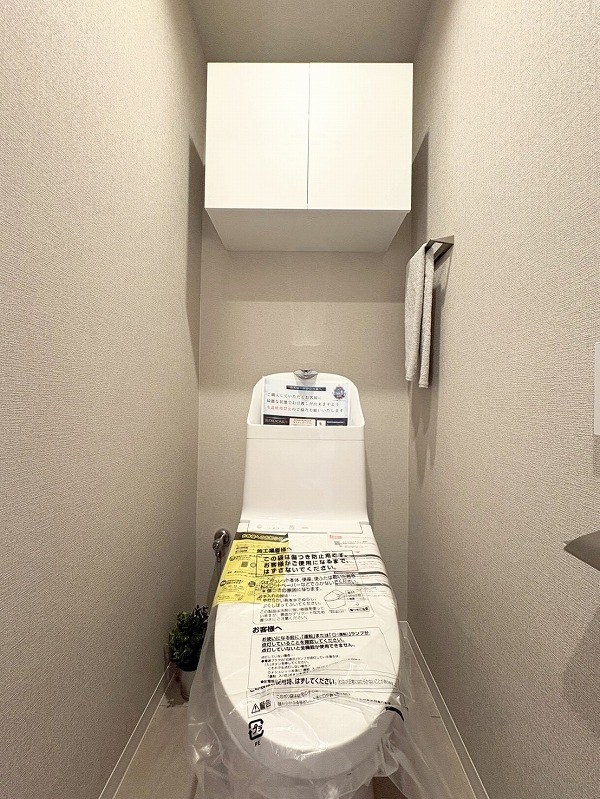 【CASA】さんくれーる高槻二棟 令和8年3月トイレ新規交換。清潔な高機能トイレで毎日を快適に。