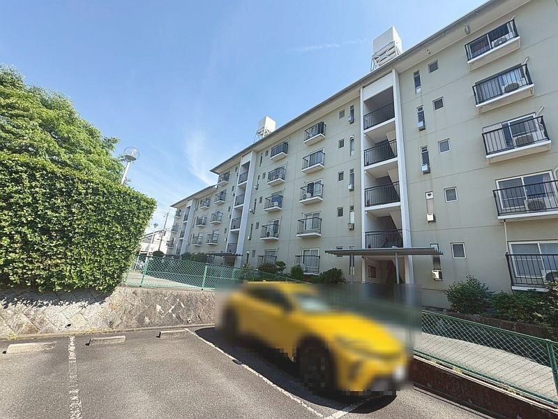 【CASA】メゾン高槻2号棟 現状駐車場空きありです♪