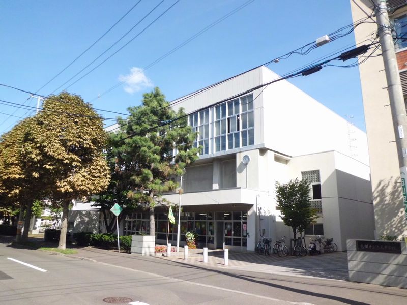 パークテラス桃山 京都市立伏見中学校