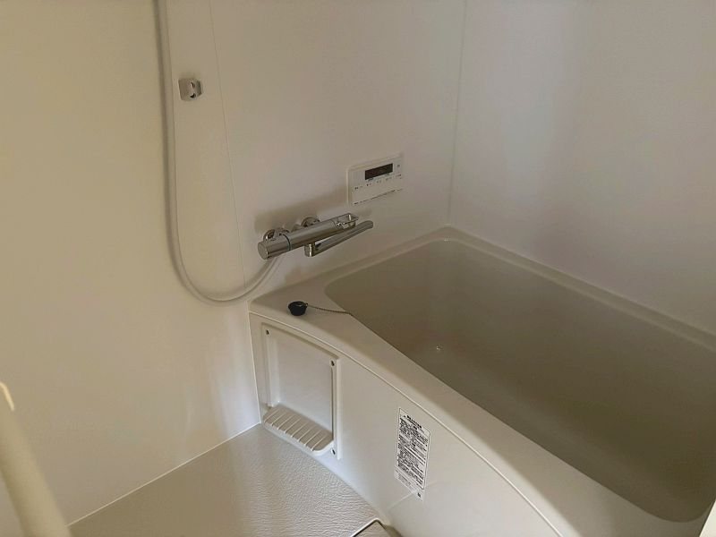 【CASA】ネオライフマンション高槻 清潔感のある浴室で、ゆったりと過ごしていただけます◎