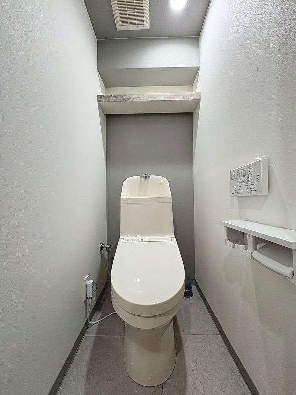 【CASA】南茨木駅前ハイタウンG棟 令和8年4月新設！高機能トイレで快適な毎日を。