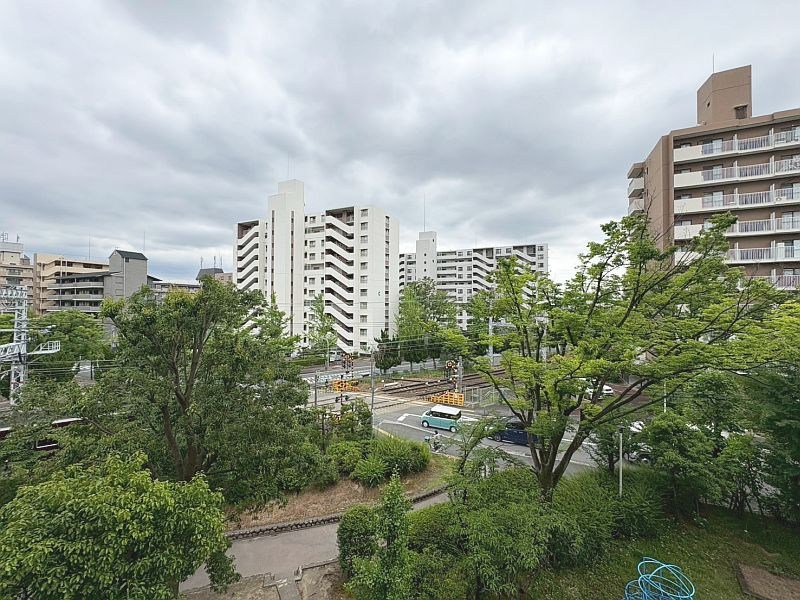 【CASA】南茨木駅前ハイタウンG棟 4階部分に付き、通風・眺望良好◎