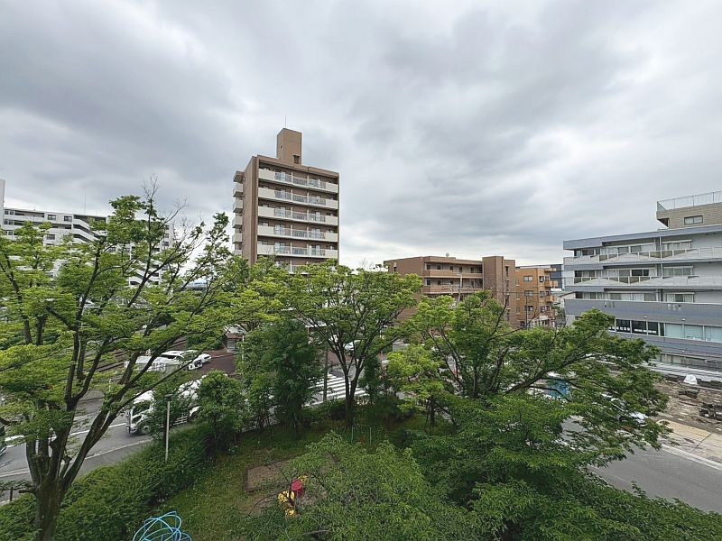 【CASA】南茨木駅前ハイタウンG棟 エレベーター停止階に付き、4階部分でもご安心を。