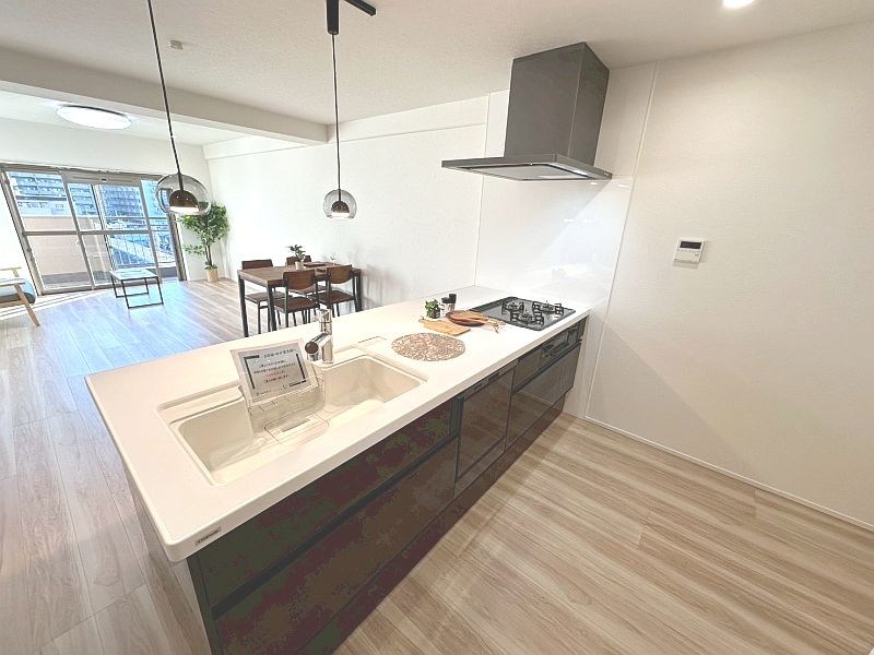 【CASA】白川高層住宅8号棟 全居室収納付きでゆとりのある間取り。