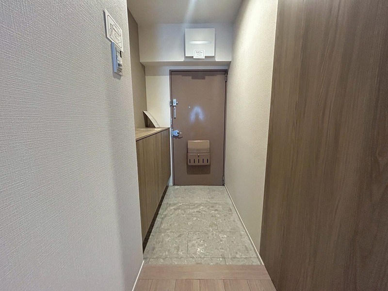 杉谷パークマンション 【玄関】収納が充実していることで、限られたスペースを有効に活用でき、日々のお手入れや整理整頓もスムーズに行えます。
