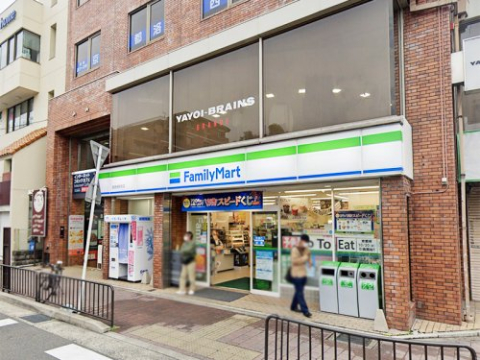 マンハイム桂  ファミリーマート 阪急桂駅前店