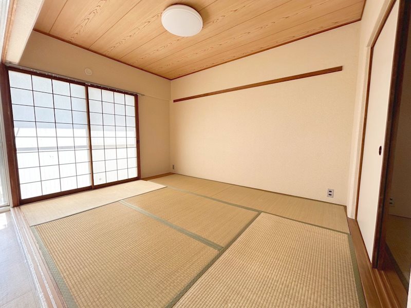 【CASA】イトーピア高槻松が丘B棟  弊社でもリフォームプランの作成を承り中！リフォーム専門チームがご予算やご要望に沿って提案します。