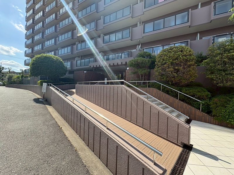 イトーピア東千里 経験豊富な営業スタッフがしっかりとご対応させていただきます♪