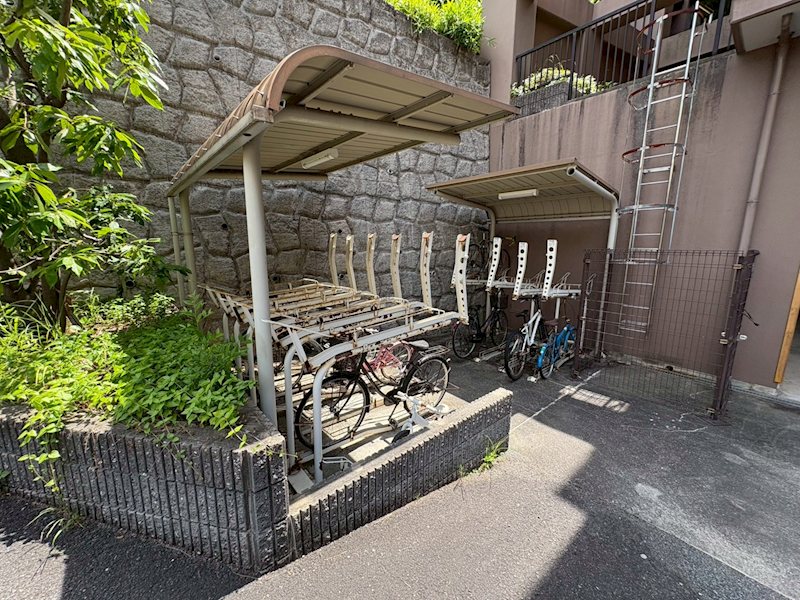 エステムコート吹田片山公園 お家探しのパートナーとしてサポートさせていただきます♪