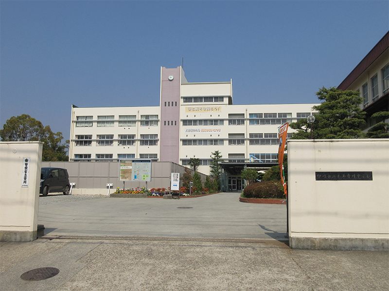 シャルマンコーポ伊丹 伊丹市立天王寺川中学校