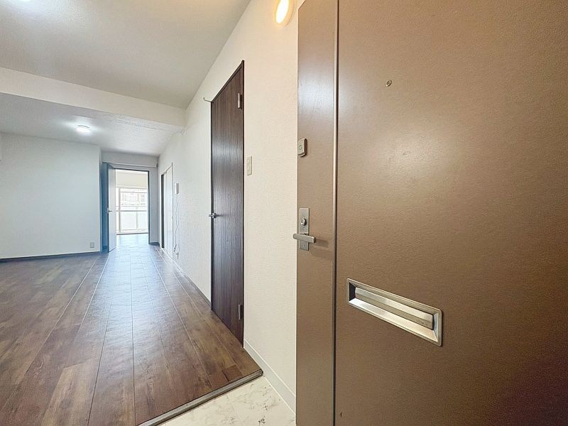 【CASA】ローレルハイツ茨木総持寺2号棟  リビングを必ず通る間取りでご家族とコミュニケーションが増えそうですね。