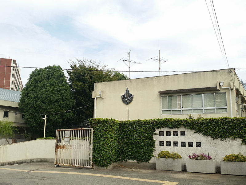 豊中緑丘パークマンション 豊中市立第十四中学校