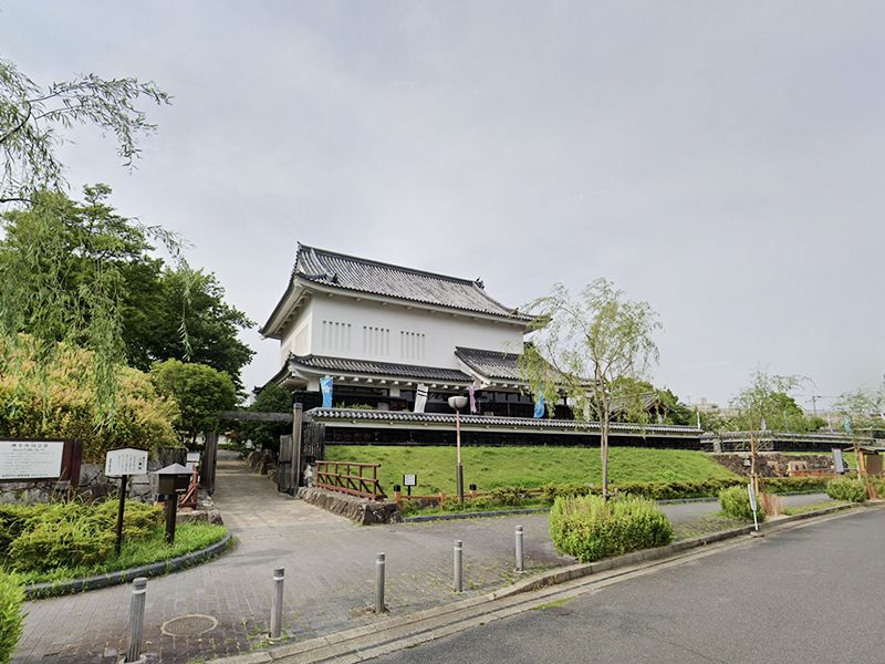 メゾン神足 勝竜寺城公園
